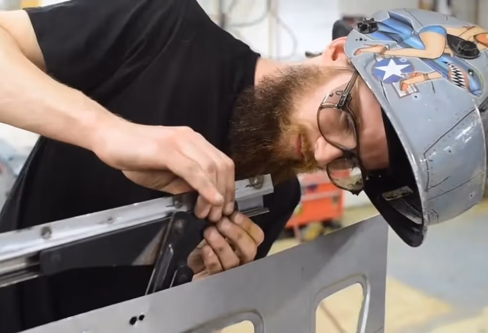 Video thumbnail: fabrication video part 2